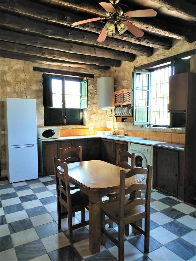 Casas Rurales Las Vinas Osuna Eksteriør billede